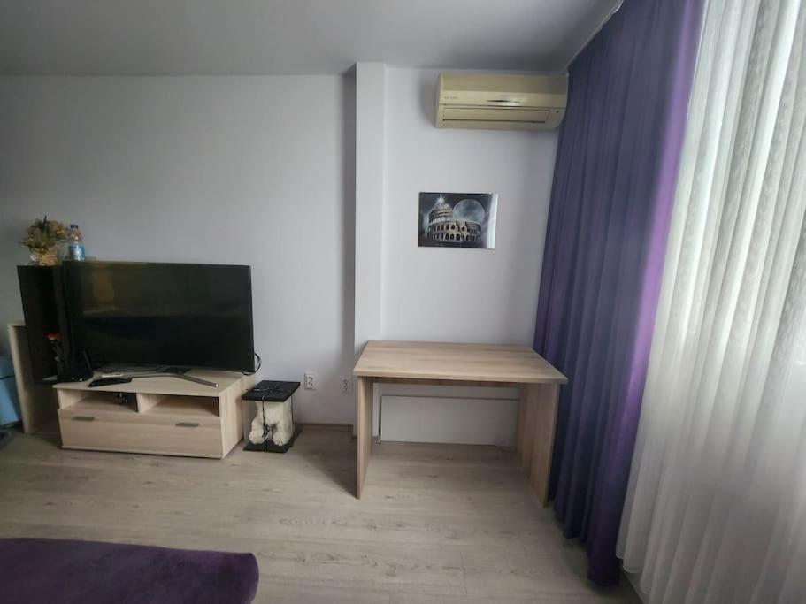 Modern Apartment. Best Location Sofia Exterior foto